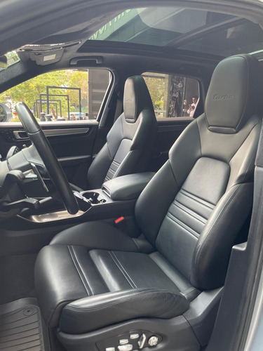 Porsche Cayenne Turbo 550hp 4.0, 6 Cilindros Mod 2020