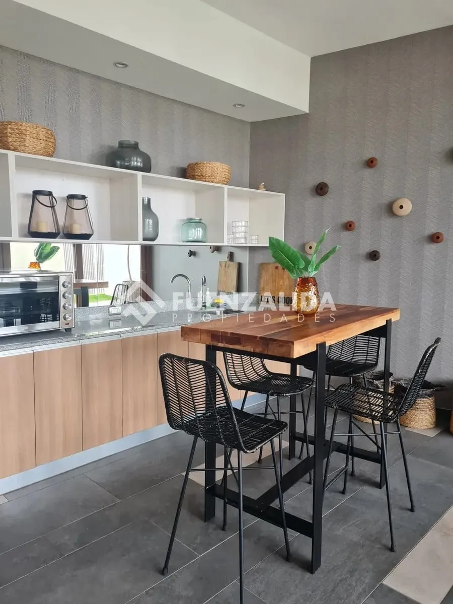Imagen 3 de 25 de Departamento En Venta De 2 Dorm. En Concón