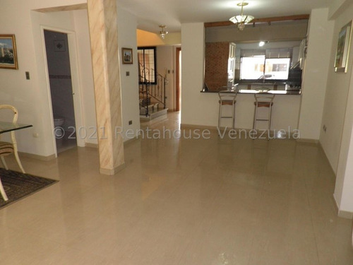 Imagen 2 de 14 de Eloisa Mejia Rentahouse Vende Townhouse En Trigal Norte Valencia 22-12331