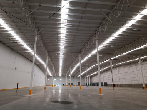 Nave Industrial En Venta En Santa Rosa Jáuregui Querétaro 240 M2