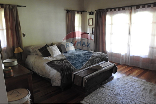 Casa De Lujo En San Bernardo: 11 Habitaciones