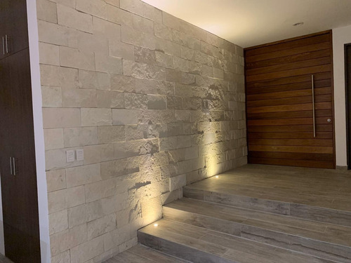Imagen 3 de 12 de Estrena Casa En Venta En Lomas De Juriquilla