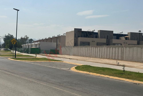 Amplio Terreno En Venta Para Desarrollar, Ubicado En Visitación En Melchor Ocampo, Estado De Mé...