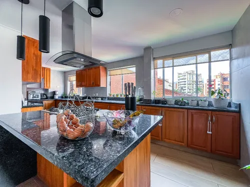 Vendo Apartamento En El Segundo Parque De Laureles - Medellín