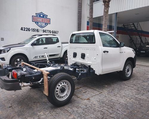 Toyota Hilux 2.8 D-4d Turbo Diesel Chassi 4x4 Manual