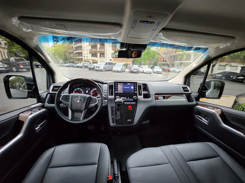 Toyota Hiace 2.8 Tdi 2023 6.000km