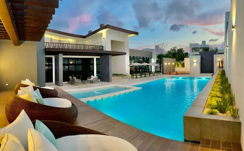 Imagen 2 de 13 de Casa En Residencial Estilo Resort En Playa Del Carmen 3 Rec