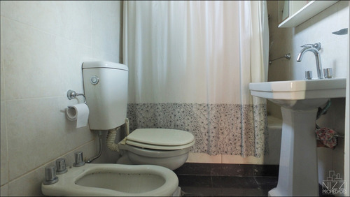 Imagen 9 de 20 de 3 Amb 2 Baños Con Cochera - Varese - Ref: 118