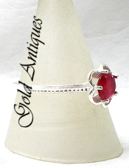 Anillo De Plata 925 Y Rubi Roseta