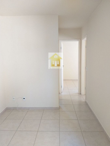 Apartamento A Venda No Bairro Santa Cândida Em Curitiba - - 566-1