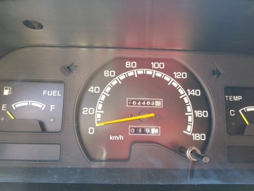 Imagen 12 de 12 de Mitsubishi L300 Panel