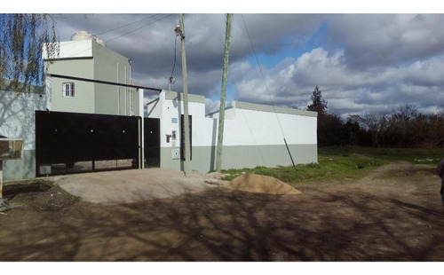 Ph En Venta - 9 Dormitorios 6 Baños - Cochera - 700mts2 - Garin, Escobar
