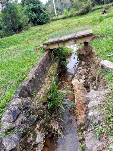 Imagem 16 de 20 de Chácara À Venda Em Juquitiba Com Lago 14.000 M²