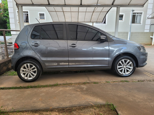 Volkswagen Fox 1.6 Connect Total Flex 5p