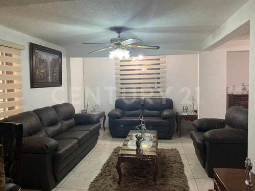 Casa En Venta En Bulevares De San Cristóbal, Ecatepec