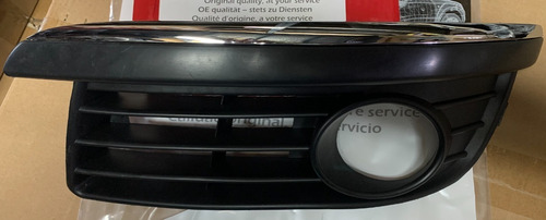 Imagen 4 de 8 de Rejilla Faro Auxiliar Volkswagen Vento 2007 Al 2011