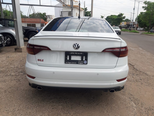 Imagen 9 de 11 de Volkswagen Jetta Gli