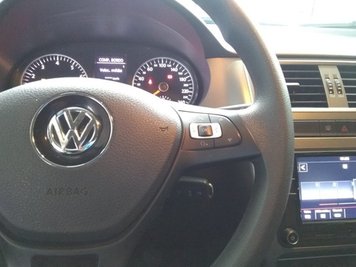 Imagem 8 de 8 de Volkswagen Fox Connect