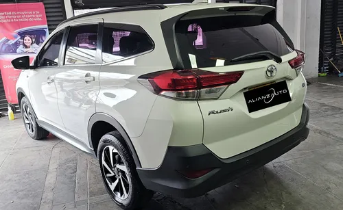 Toyota Rush 1.5 High