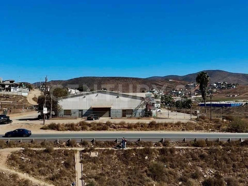 Bodega En Venta En Maneadero, Ensenada, Baja California.
