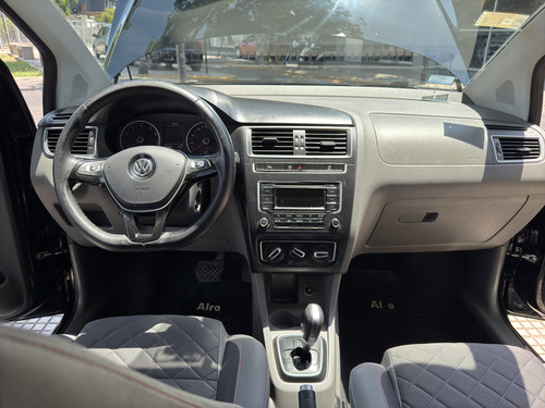 Volkswagen Suran 1.6 Imotion Highline 110cv