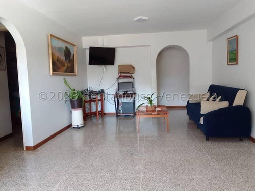 Apartamento En Venta, Colinas De Bello Monte, Mp 24-12753