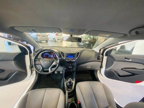 Imagem 10 de 14 de Hyundai Hb20x 1.6 16v Premium Flex 4p Manual