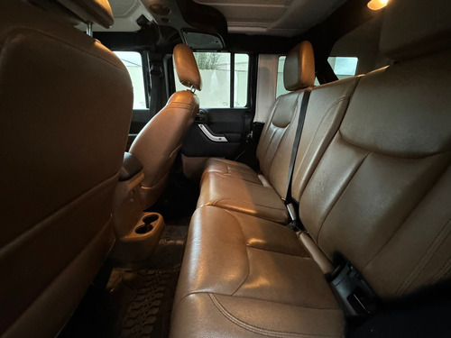 Jeep Wrangler 3.6 Sahara 4x4 Mt