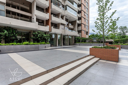 Amplio Departamento En Venta De 3 Dorm. En Las Condes