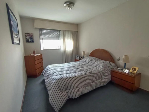 Venta Apartamento 3 Dorm 2 Baños Y Garage - Pocitos