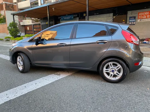 Ford Fiesta 1.6 Hatchback