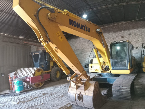 Excavadora Komatsu Pc 210 Con 1200 Horas