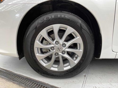 Imagen 10 de 12 de Nissan Sentra 2019 1.8 Advance Cvt