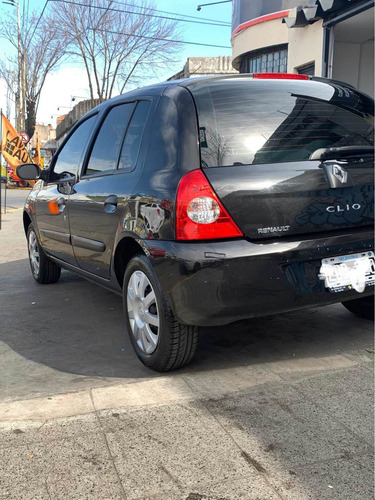 Imagen 5 de 12 de Renault Clio 2012 1.2 Authentique Pack I 75cv