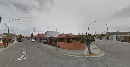 Casa En Venta De Remate Bancario, De Los Balcones, Villa Colonial, Juarez Chihuhua, Jmjc12