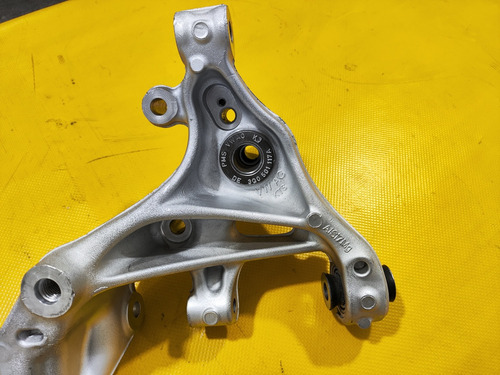 Mango Trasero Jetta Gli Mk7 2019 2020 2021 2022 2023 Terraco (Reacondicionado)