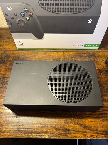 Consola Microsoft Xbox Series S Carbón 1tb A Meses Negro