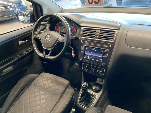 Volkswagen Suran 1.6 Highline