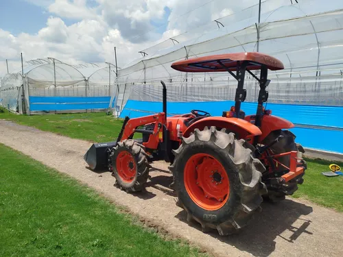 Tractor Kubota M7040