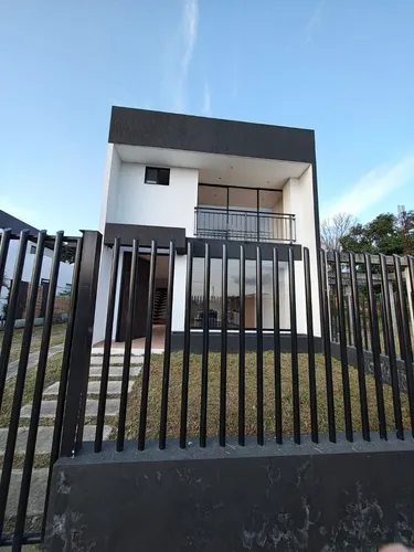 Para Estrenar En La Mesa, Cundinamarca