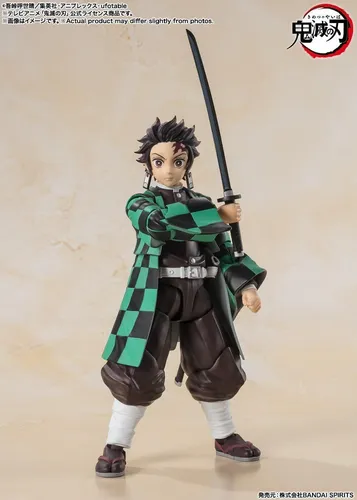 Tanjiro Kamado Demon Slayer: Kimetsu No Yaiba Sh Figuarts