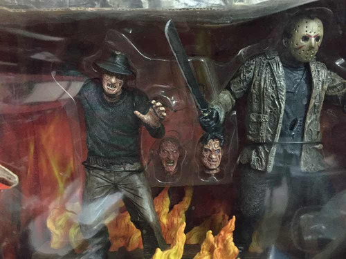 Freddy Vs Jason Deluxe Box Set