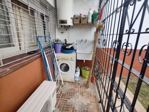 Imagen 6 de 11 de Res. America - Av. Alem 1900 - Casa En Venta