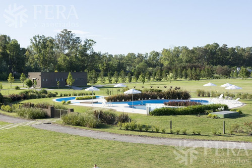 Imagen 5 de 26 de Venta De Lote 427 En Campos De Roca 2 (28136)