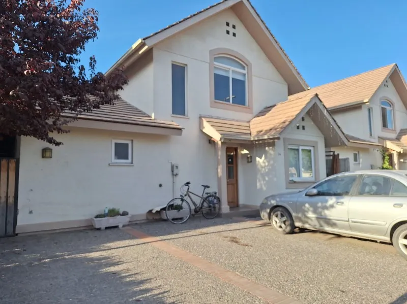 Imagen 2 de 27 de Arrienda Casa Buin Barrio Alto Sacramento