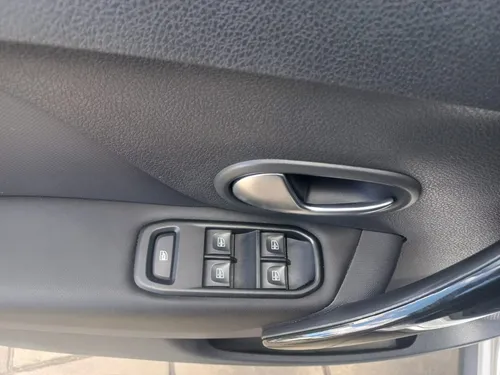Renault Stepway 1.6 Dynamique / Intens Automática