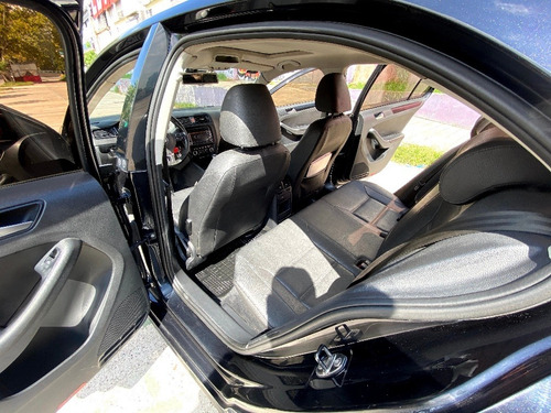 Volkswagen Vento 2.5 Luxury 170cv 2012