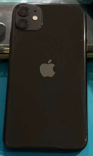Apple Iphone 11 (128 Gb) - Negro Negro (Usado)