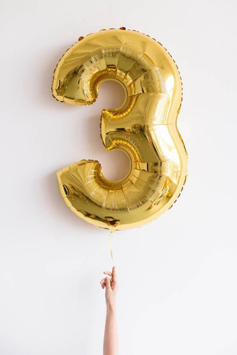 Balão Número Grande 75 Cms Dourado - Seu Número Cor 3 Dourado