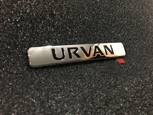 Emblema De Urvan Para Tapa Trasera.